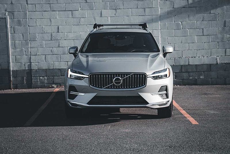 Volvo  Recharge Ultimate - Bright